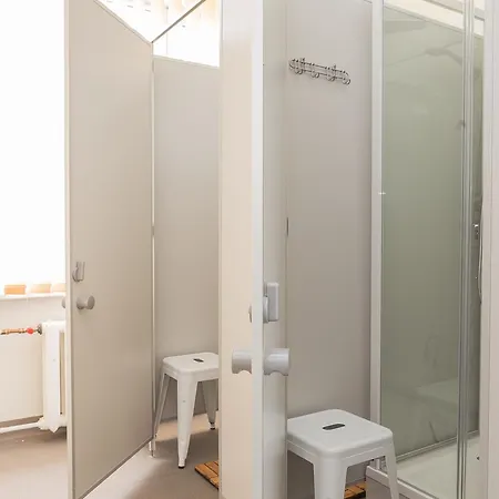 Ehe Albergue *
